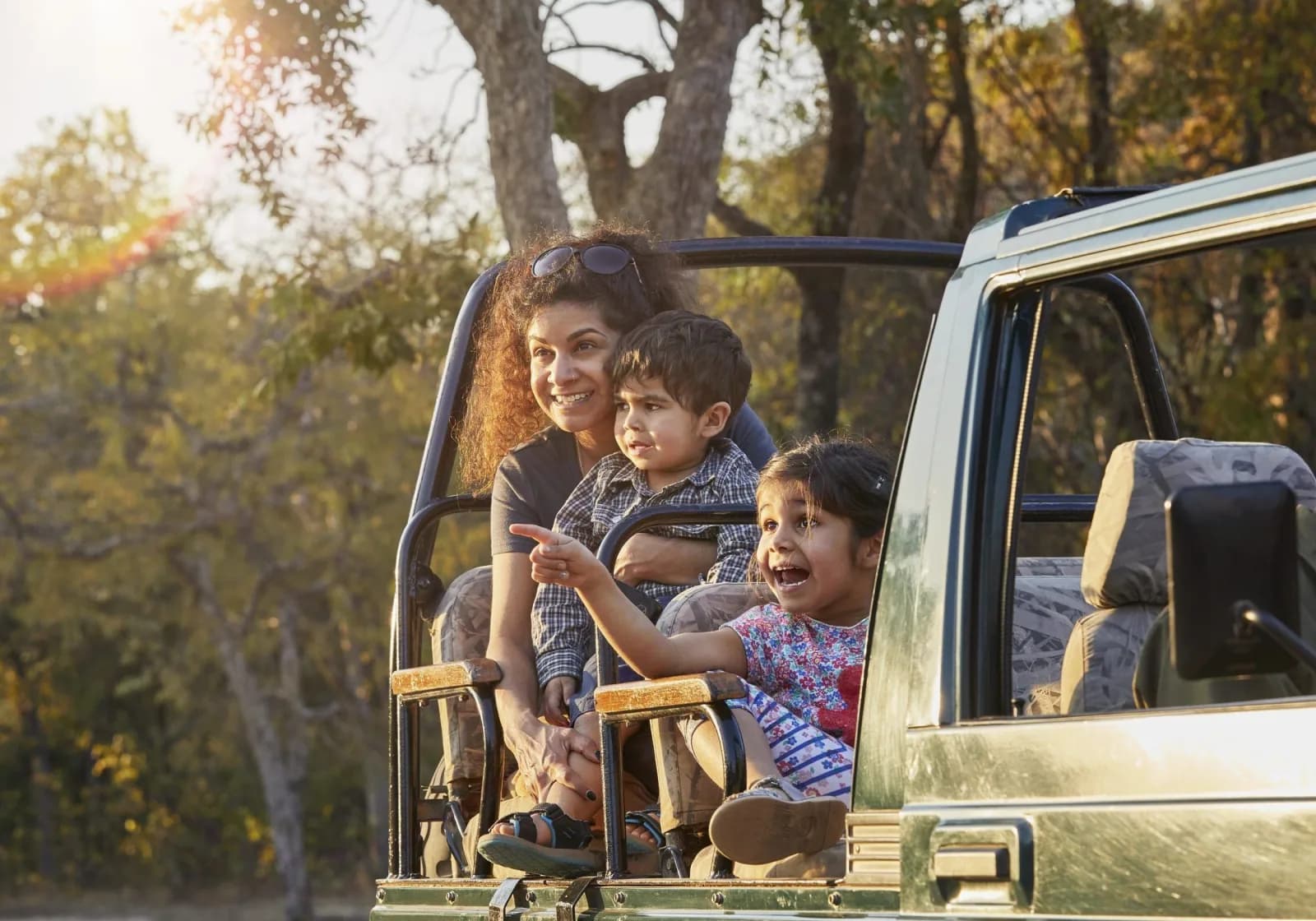 Best Multigenerational Safaris for Families: How to Choose the Right Fit